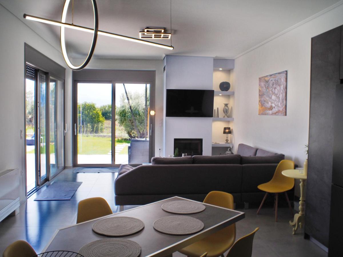 Nostos Luxury Villas With Private Pool In Nafpaktos Exterior foto